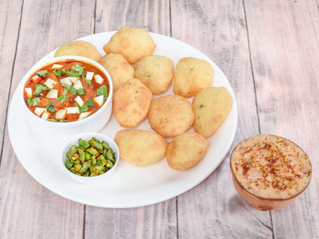 Kesari Chai (500Ml) Club Kachori (10 Pcs) Combo