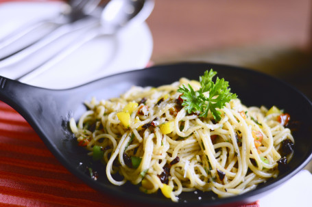 Spaghetti Aglio Olio (160 Gms)