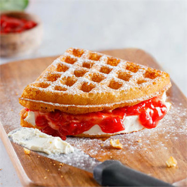 Strawberry Creamcheese Waffle
