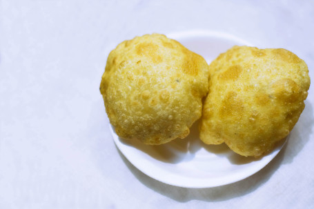 Hing Kachoori (4 Pcs)