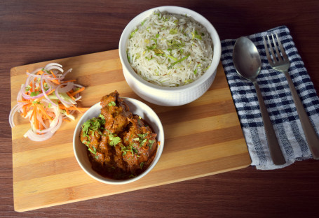 Jeera Rice With Chicken Do Payaza 2Pcs And 2Pcs Paratha