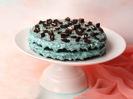 Kiki And Oreo Cream Waffle Cake (Double Layer)