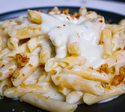 Pasta With Four Cheese Sauce