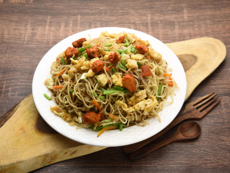 Normal Chicken Hakka Noodles