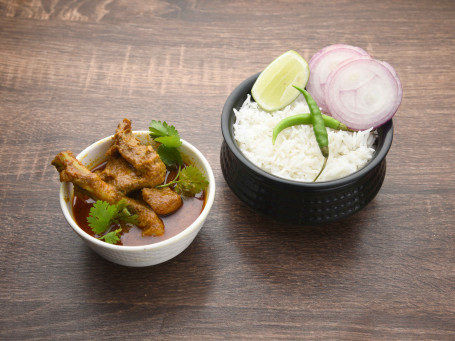 Steamed Basmati Rice And Chicken Curry(2 Pcs) Combo