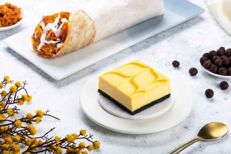 Combo De Prăjitură Cu Brânză Masala Chicken Tikka Wrap