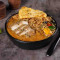 Bol de orez cu pui la grătar Mughlai cu omletă
