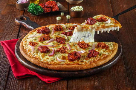 Chicken Tikka, Keema Cheese Burst Pizza (Medium)