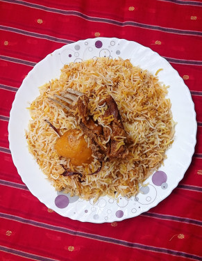 Mutton Biryani Hyderabadi Style (750 Ml)