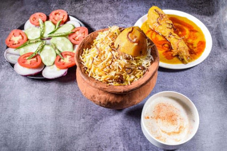 Aloo Handi Biryani Salad Raita Chicken Chaap