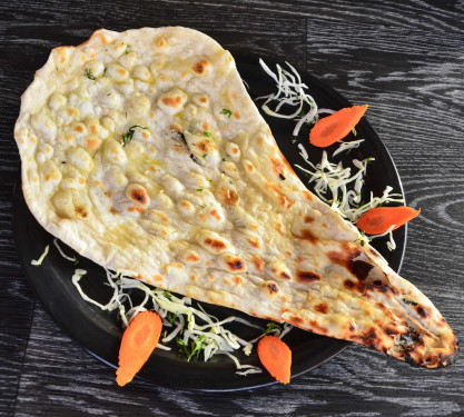 B. Naan