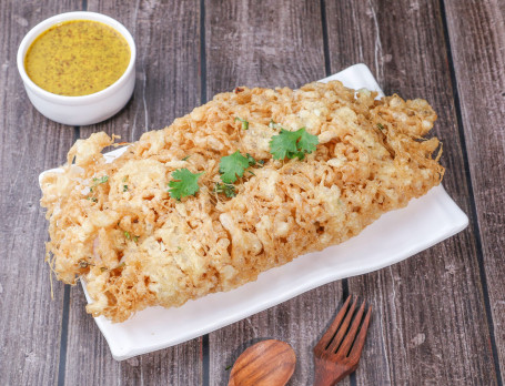 Fish Kabiraji With Salad