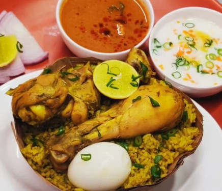 Chicken Briyani(750Ml) With Chicken Kasha(2Pcs)