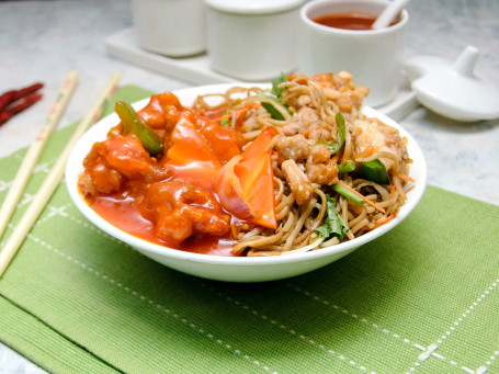 Chicken Hakka Noodle Red Hot Chicken Gravy Bowl Combo