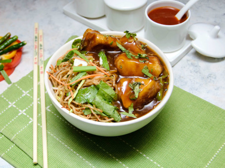 Egg Hakka Noodle 2Pc Chilli Chicken Gravy(Serves 1)