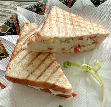 Veg Grilled Sandwich [2 Slices]