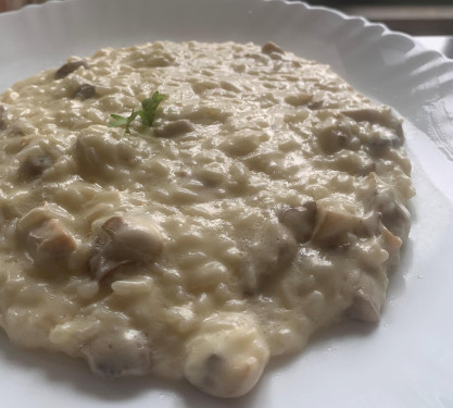 Creamy Garlic Parmesan Risotto (Chicken)