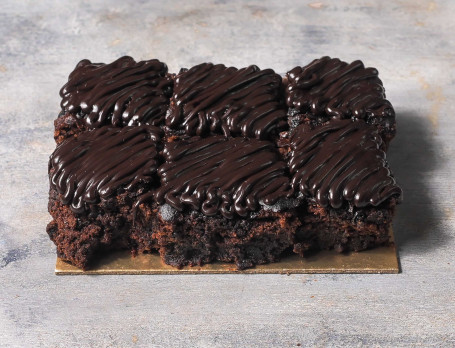 Chocolate Truffle Brownies (Box Of 6) (Eggless)