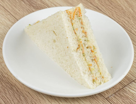 Fresh Veg Sandwich (2 Pcs)