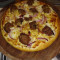 Flavoured Chicken Meatball Pizza