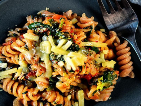 Whole Wheat Fusilli With Grilled Paneer .