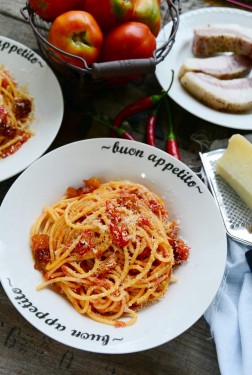 Spaghetti All'a Matriciana