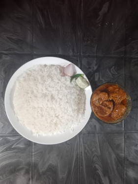 Plain Rice With Chicken Curry [3 Pieces] And Aloo [1 Piece]