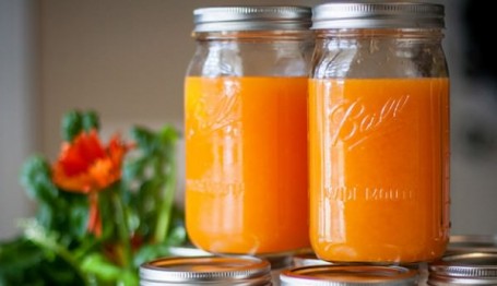 Mini Fresh Juice (Orange And Apple)