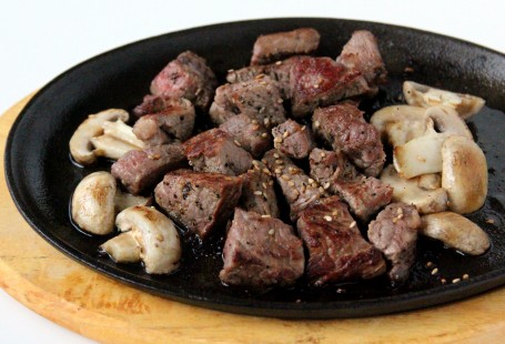 Korean Barbecue Beef And Red Onion