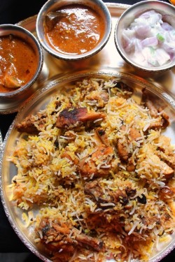 Hyderabadi Kurczak Dum Biryani