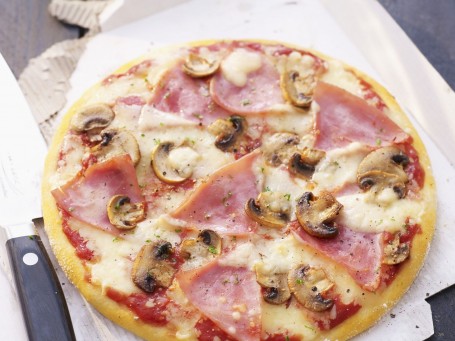 Pizza Schinken & Pilze