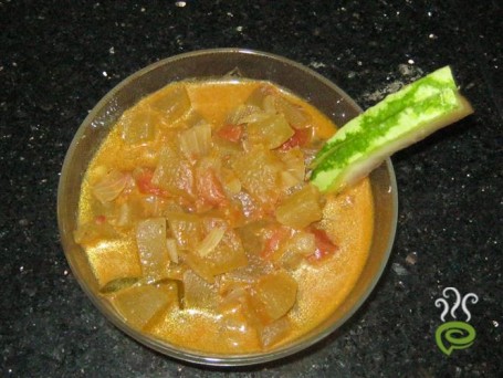 Salsa Al Curry Rindfleisch