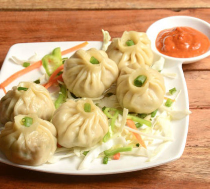 Veg Cheesy Momos