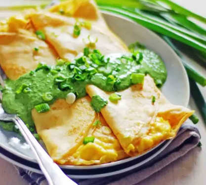 Scrambled Eggs With Cheese Crepe
