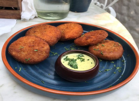 Fish Cake With Mastered Mayo