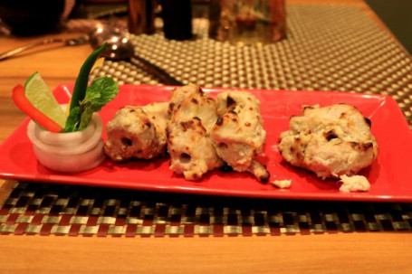 Badami Murg Malai Tikka