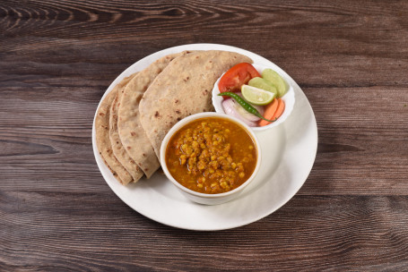 Roti 4 Piece Chana Dal Salad