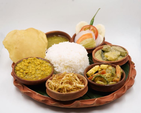 Rice Navaratan Korma Mohabhoj Thali