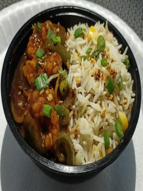 Schezwan Mushroom With Noodle/Rice Bowl