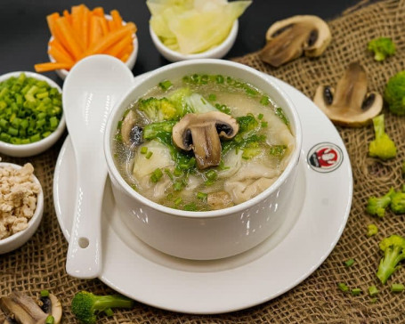 Non Veg Wonton Soup [Serves 2]