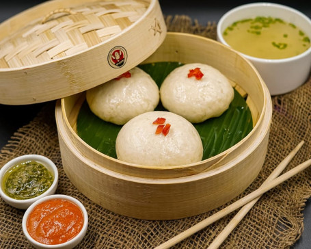 Chicken Chinese Steamed Buns [3 Pieces] With Clear Soup