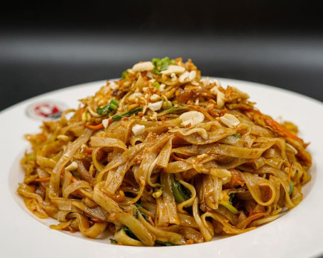 Veg Pad Thai Noodles [Serves 2]