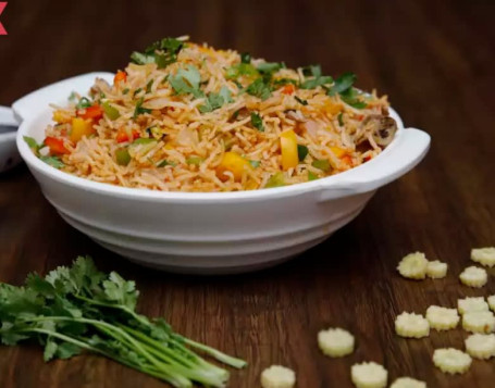 Chilli Basil Fried Rice Veg