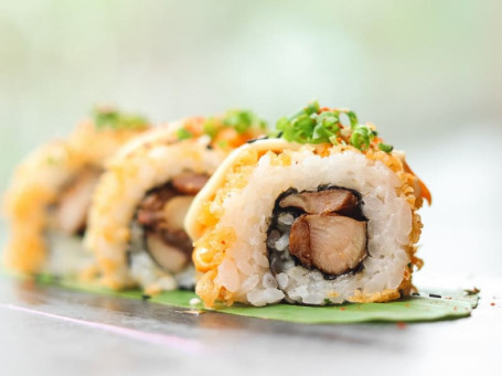 Spicy Grilled Chicken Sushi [6 Pcs]
