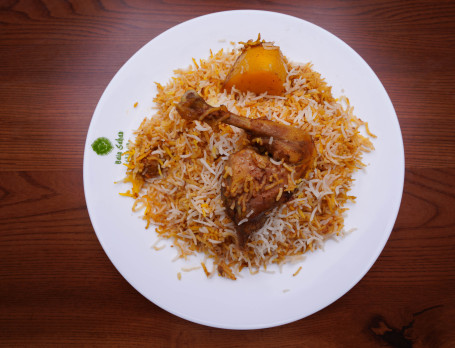 Chicken Biryani [Chicken (1 Pc) Aloo (1 Pc) Rice In 1000 Ml Container]