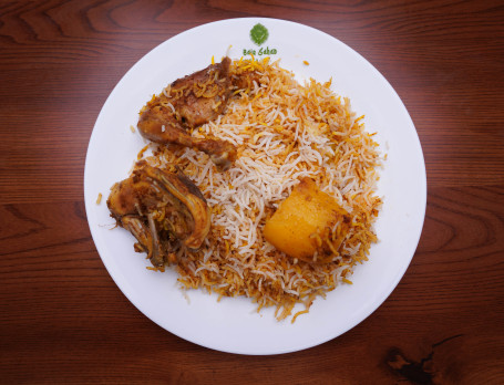 Special Chicken Biryani [Serves 2] [Chicken (2 Pc) Aloo (1 Pc) Rice In 1500 Ml Container]