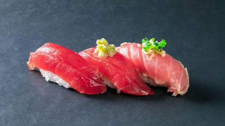 (B213) Tuna Sampler Sushi
