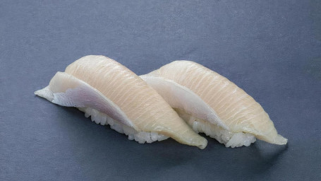 (B013) Yellowtail Sushi