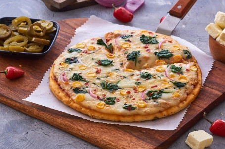8 Serowa Pizza Ze Szpinakiem I Kukurydzą