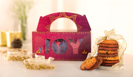 500 Gms Assorted Cookies In A Joy Gift Box